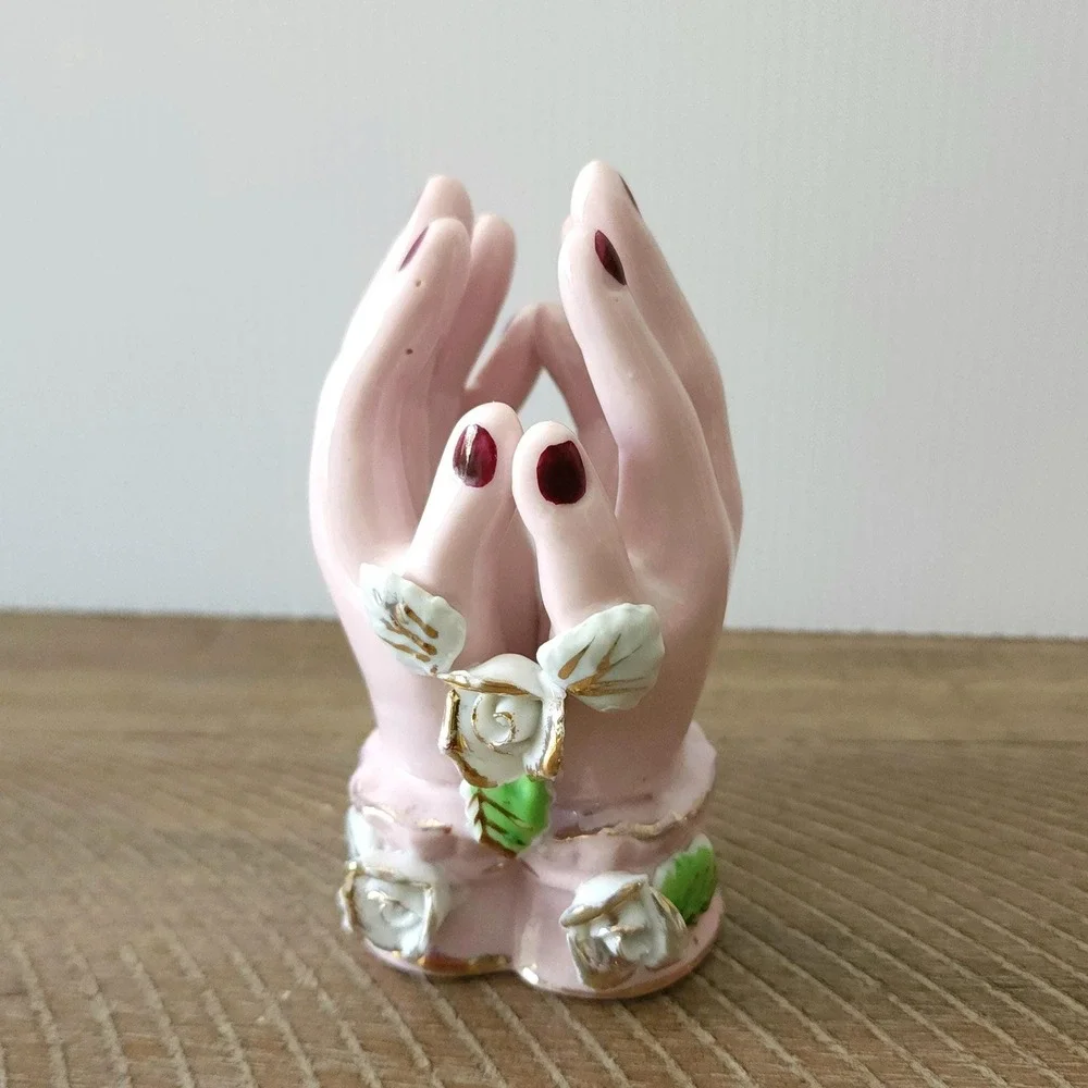 Vintage‎ Porcelain Hand Shaped Jewelry Holder